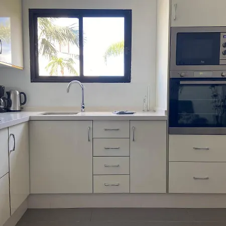Apartment 1 Bed Cristianos Near The Bus Station
