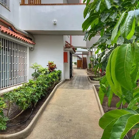 1 Bed Cristianos Near The Bus Station * Arona (Tenerife)