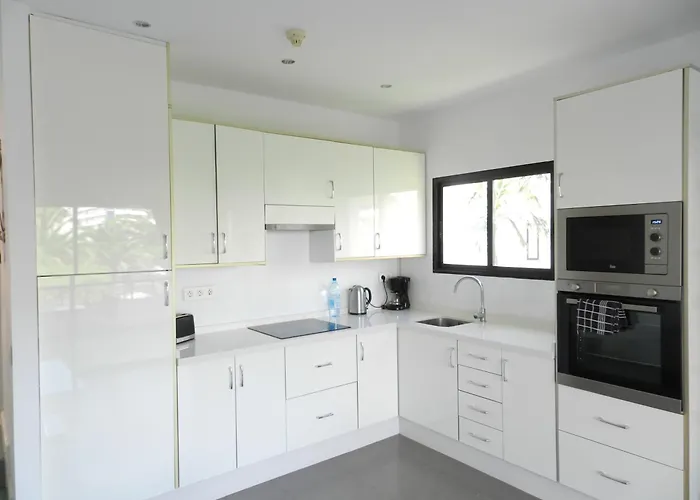 1 Bed Cristianos Near The Bus Station